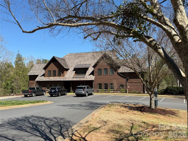 90 Chestertown Drive 90, Mill Spring, NC 28756