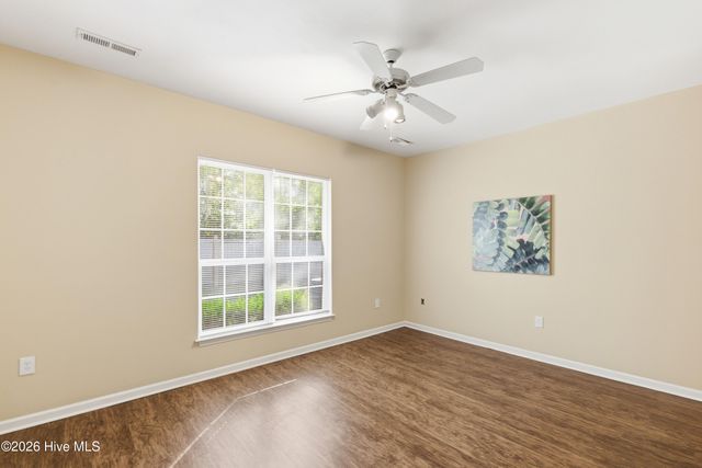 1600 Sturdivant Drive Apt 28, Wilmington, NC 28403