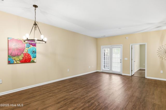 1600 Sturdivant Drive Apt 28, Wilmington, NC 28403
