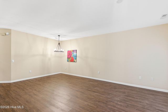1600 Sturdivant Drive Apt 28, Wilmington, NC 28403