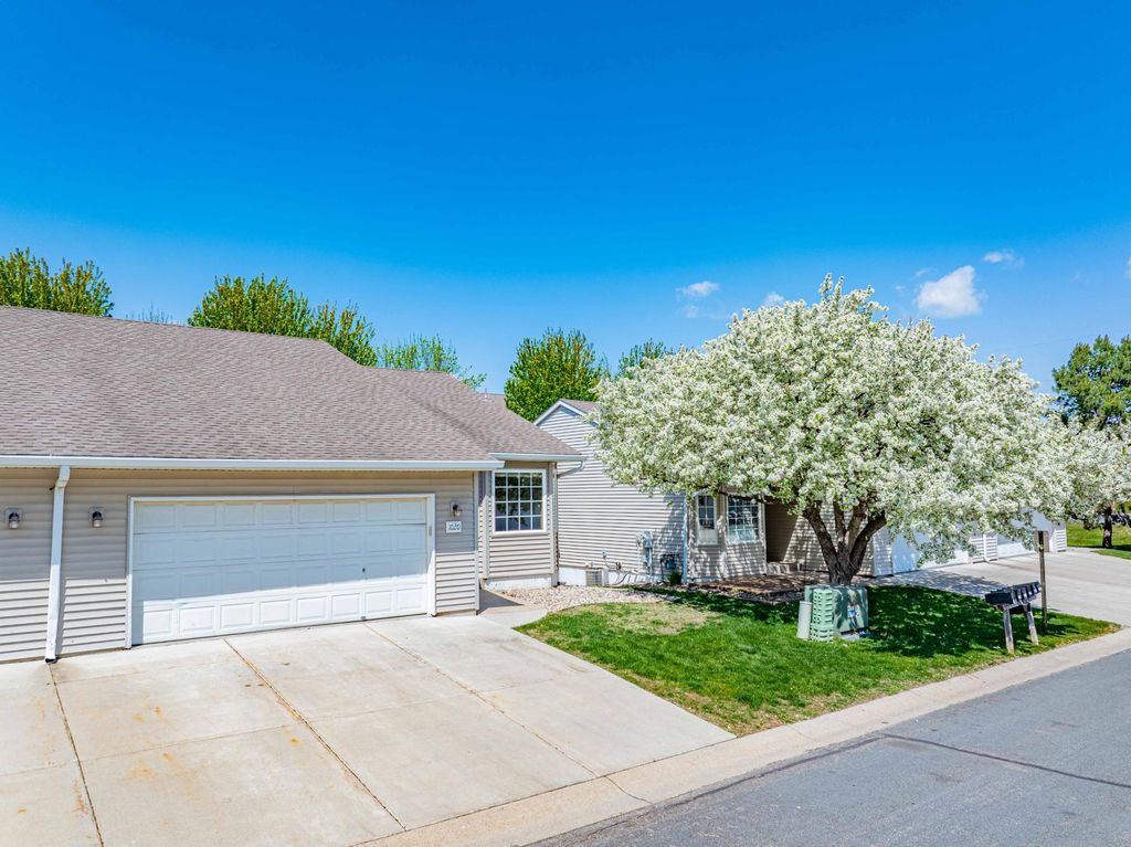 1020 Primrose Lane, Waconia, MN 55387 — exterior