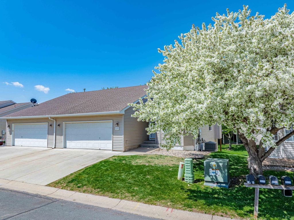 1020 Primrose Lane, Waconia, MN 55387 — photo 2