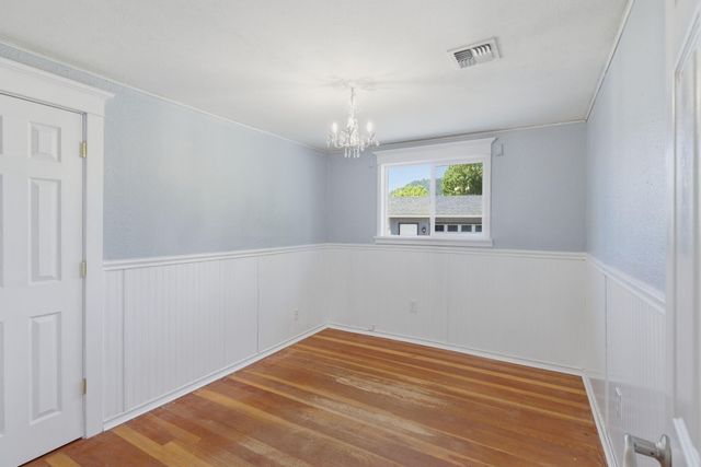 95 Champlin Lane, Gold Hill, OR 97525