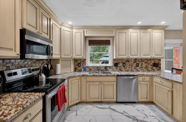 112 Delaney Circle, Summerville, SC 29485