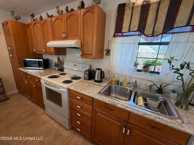 5319 Griffin Street, Moss Point, MS 39563