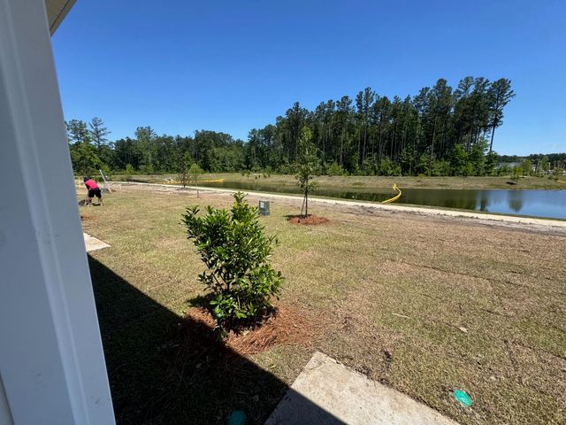 1060 Dusk Drive, Summerville, SC 29486