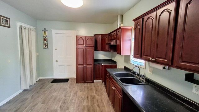 1607 13th AVENUE, South Milwaukee, WI 53172
