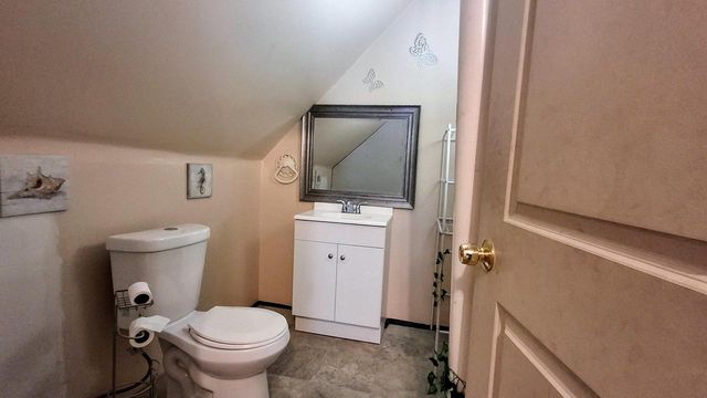 1607 13th AVENUE, South Milwaukee, WI 53172