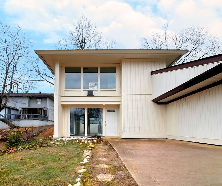 15 Setting Sun Trace, Cherokee Village, AR 72529