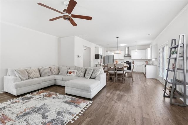 4910 Bramblett Grove Place, Cumming, GA 30040