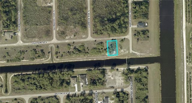 1250 Hudson ST E, Lehigh Acres, FL 33974