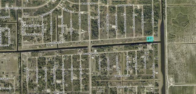 1250 Hudson ST E, Lehigh Acres, FL 33974