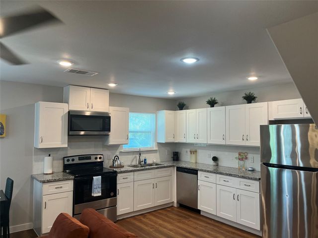 8330 Parker Road A-B, Houston, TX 77078