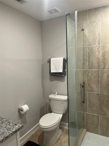 8330 Parker Road A-B, Houston, TX 77078