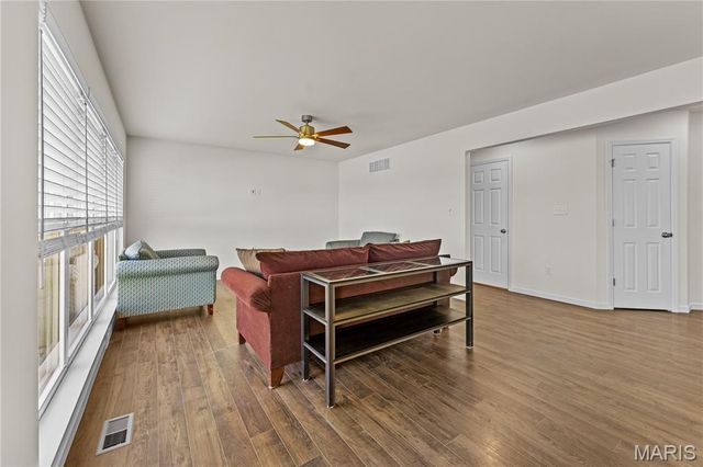 204 Stone View Court, Fenton, MO 63026