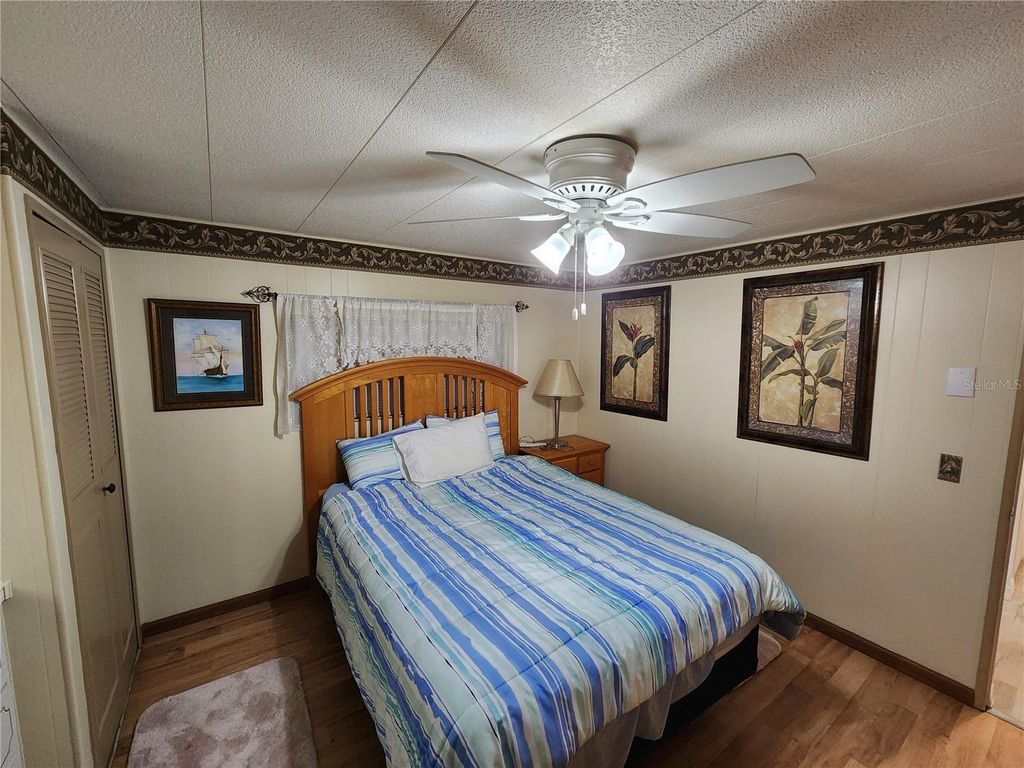 Image 17 of property listing at 808 53RD AVENUE E 110, Bradenton, FL 34203
