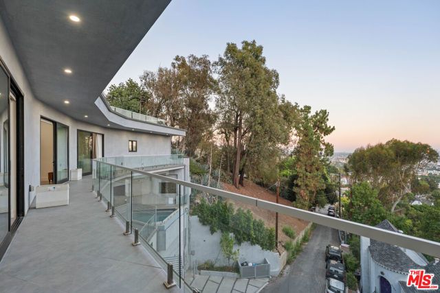 6181 Temple Hill Drive, Los Angeles, CA 90068