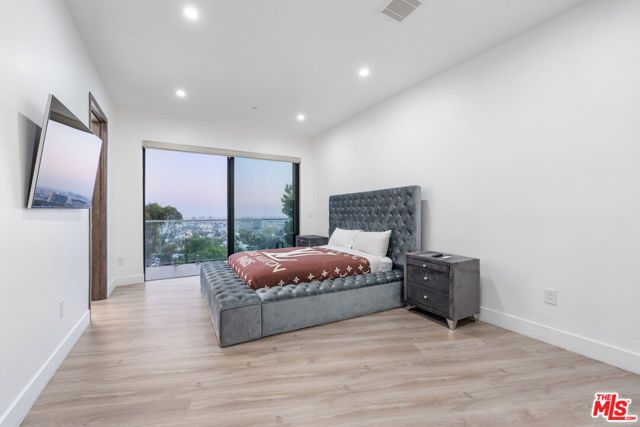 6181 Temple Hill Drive, Los Angeles, CA 90068