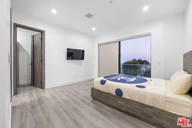 6181 Temple Hill Drive, Los Angeles, CA 90068