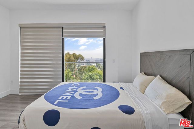 6181 Temple Hill Drive, Los Angeles, CA 90068