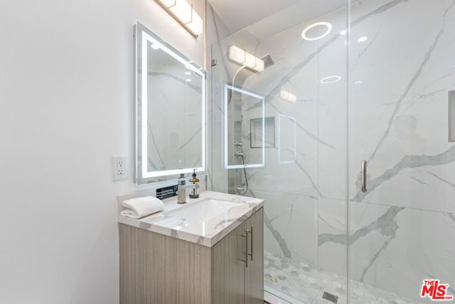 6181 Temple Hill Drive, Los Angeles, CA 90068