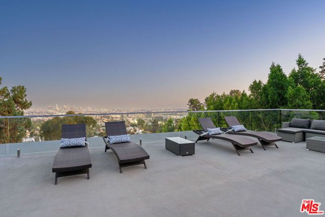 6181 Temple Hill Drive, Los Angeles, CA 90068