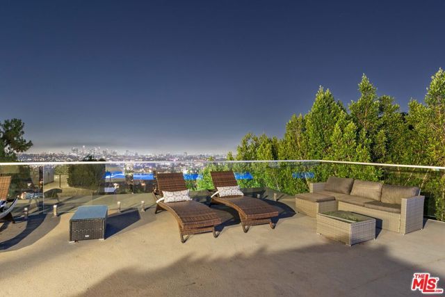 6181 Temple Hill Drive, Los Angeles, CA 90068