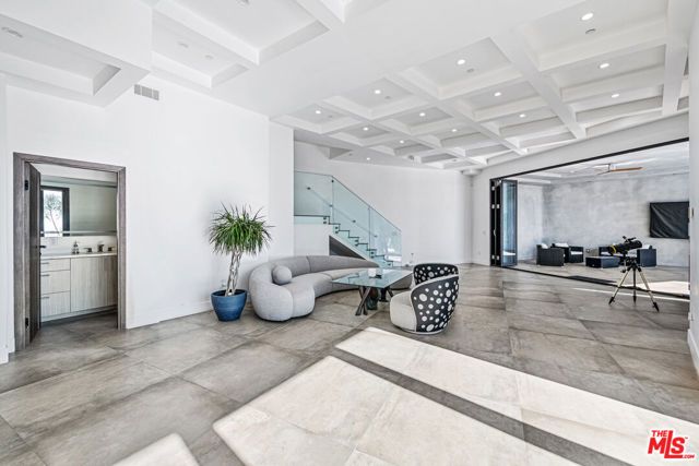 6181 Temple Hill Drive, Los Angeles, CA 90068