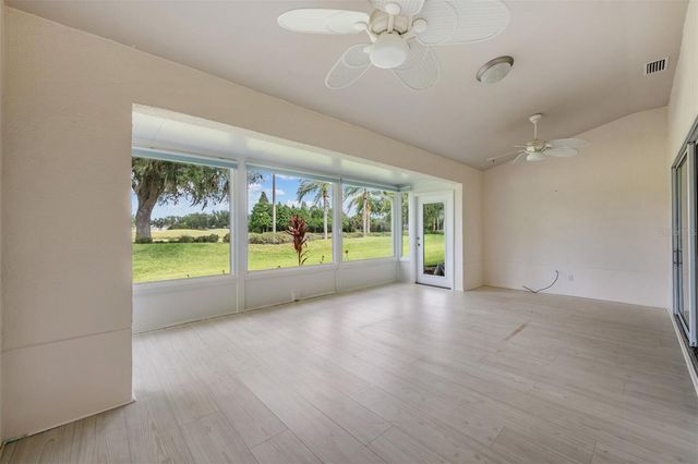 1230 CORINTH GREENS DRIVE 2, Sun City Center, FL 33573