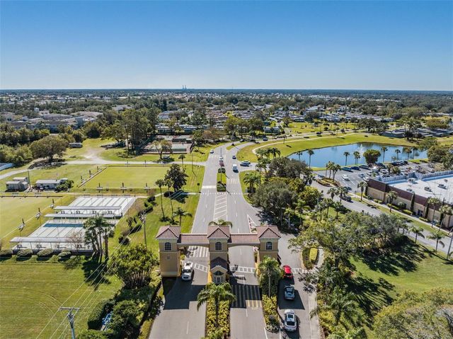1230 CORINTH GREENS DRIVE 2, Sun City Center, FL 33573