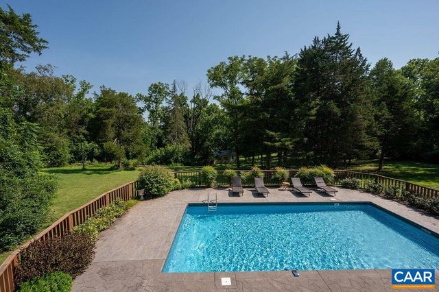 464 WOODLANDS RD, Charlottesville, VA 22901