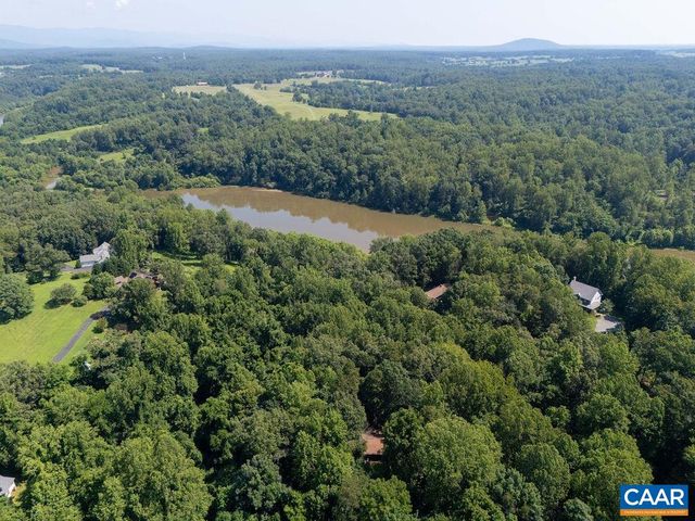 464 WOODLANDS RD, Charlottesville, VA 22901