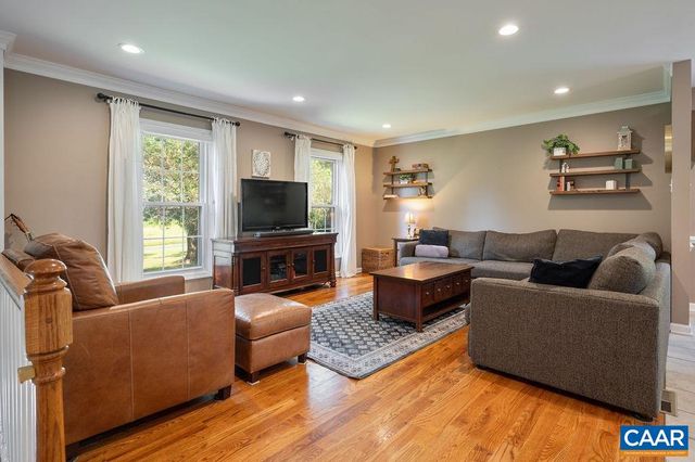 464 WOODLANDS RD, Charlottesville, VA 22901
