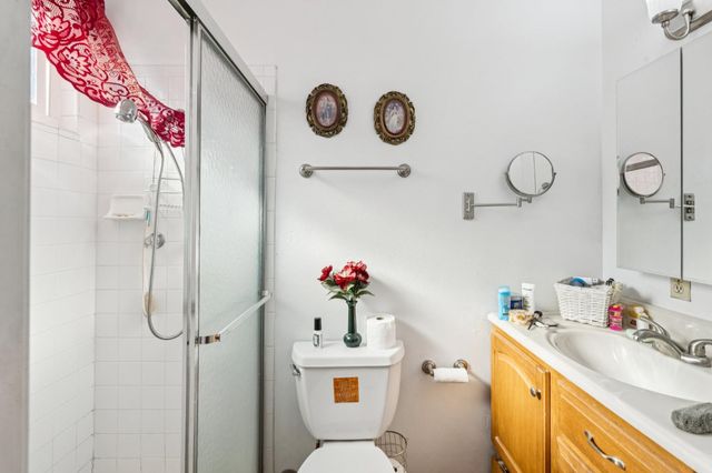 5725 Mangrove Ct, Orangevale, CA 95662