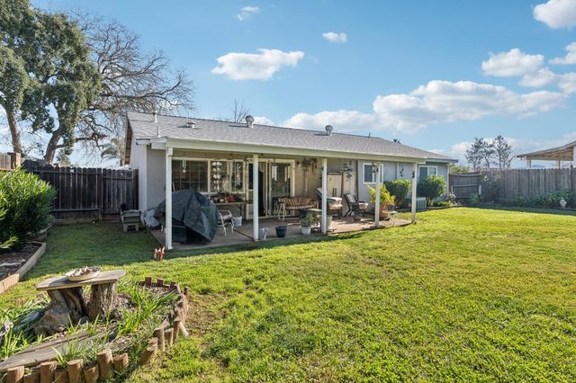 5725 Mangrove Ct, Orangevale, CA 95662