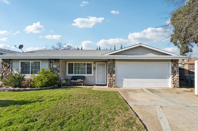 5725 Mangrove Ct, Orangevale, CA 95662