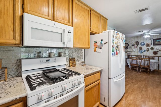 5725 Mangrove Ct, Orangevale, CA 95662