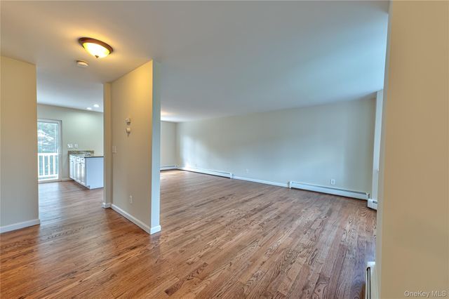 44 Westminster Drive, Shirley, NY 11967