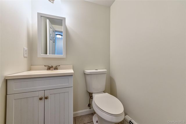 44 Westminster Drive, Shirley, NY 11967