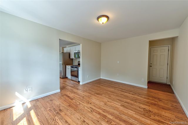 44 Westminster Drive, Shirley, NY 11967