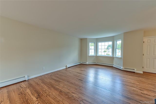 44 Westminster Drive, Shirley, NY 11967