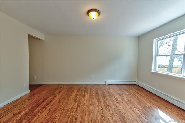 44 Westminster Drive, Shirley, NY 11967