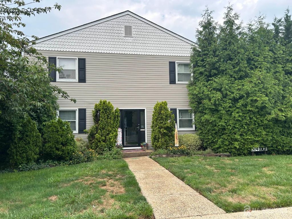 304 High Street, Perth Amboy, NJ 08861
