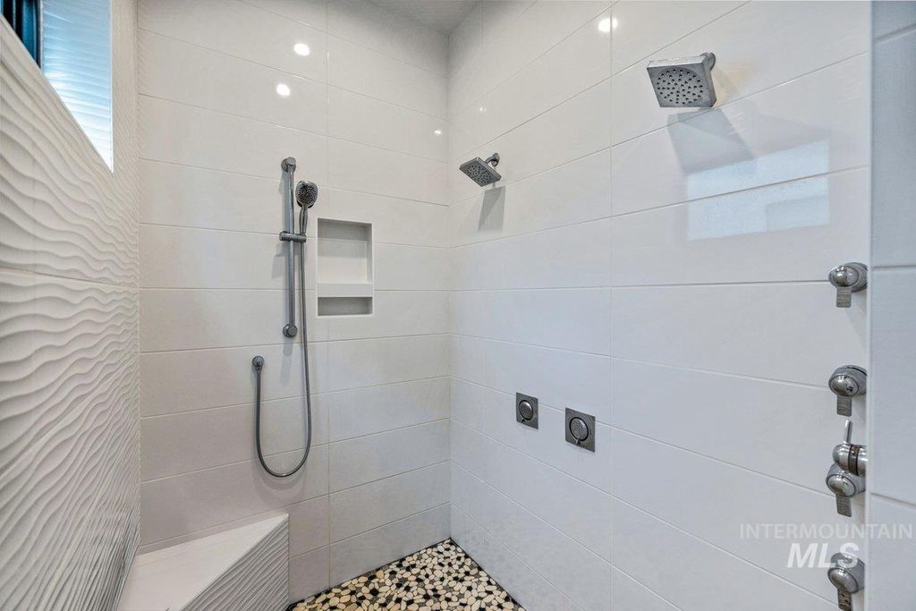 3492 E Heartleaf Dr, Boise, ID 83716 photo 33