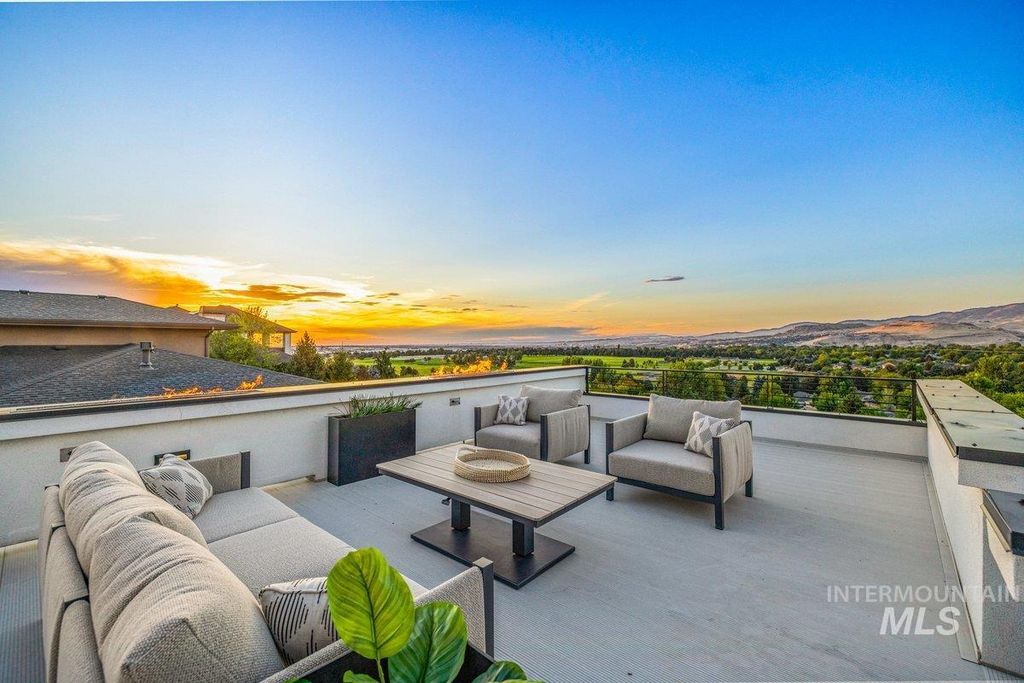 3492 E Heartleaf Dr, Boise, ID 83716 photo 8