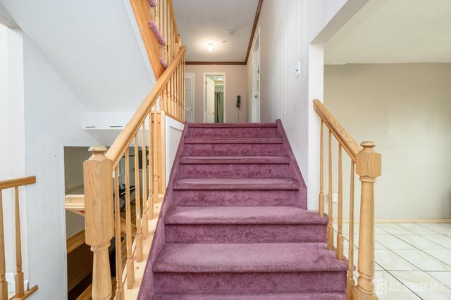 3 Charles Court, Edison, NJ 08820
