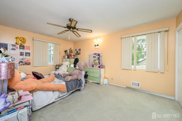 3 Charles Court, Edison, NJ 08820