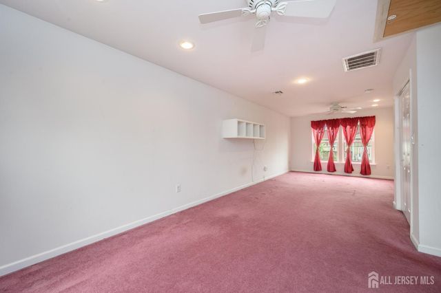 3 Charles Court, Edison, NJ 08820
