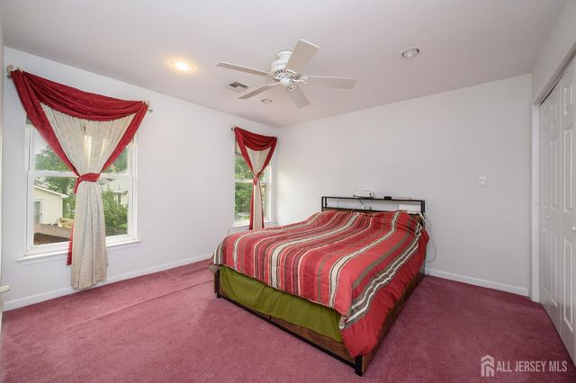 3 Charles Court, Edison, NJ 08820