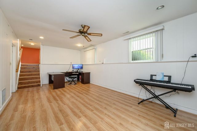 3 Charles Court, Edison, NJ 08820